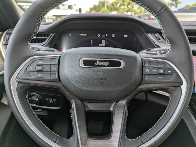 2026 Jeep Grand Cherokee GRAND CHEROKEE L LIMITED 4X2