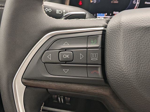 2026 Jeep Grand Cherokee GRAND CHEROKEE L LAREDO ALTITUDE 4X4