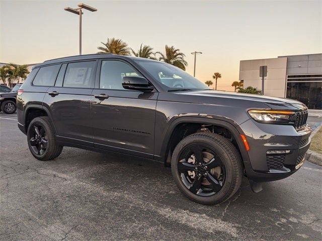 2025 Jeep Grand Cherokee GRAND CHEROKEE L LIMITED 4X4