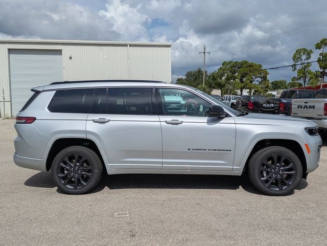 2026 Jeep Grand Cherokee GRAND CHEROKEE L LIMITED RESERVE 4X4
