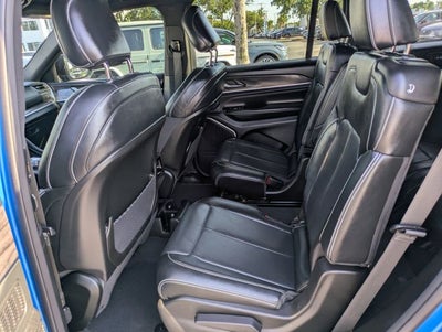 2023 Jeep Grand Cherokee L Overland 4x4