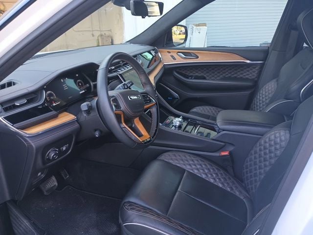 2025 Jeep Grand Cherokee L Summit Reserve 4x4