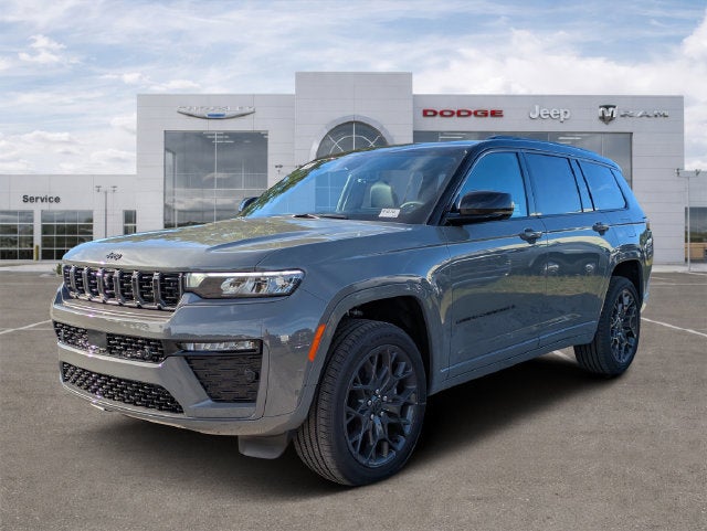 2027 Jeep Grand Cherokee Summit
