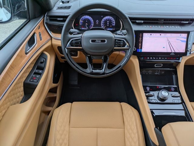 2027 Jeep Grand Cherokee Summit