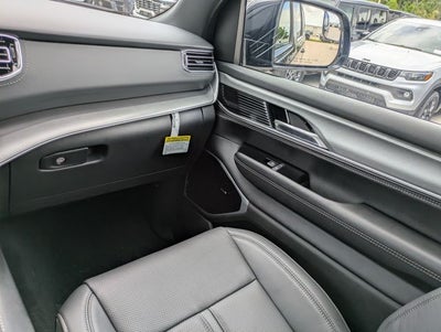 2026 Jeep Grand Wagoneer GRAND WAGONEER L LIMITED RESERVE 4X4
