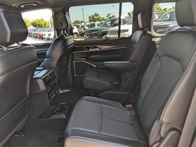 2024 Jeep Wagoneer L Series III