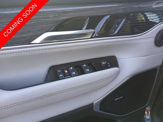 2022 Jeep Wagoneer Series III 4x4