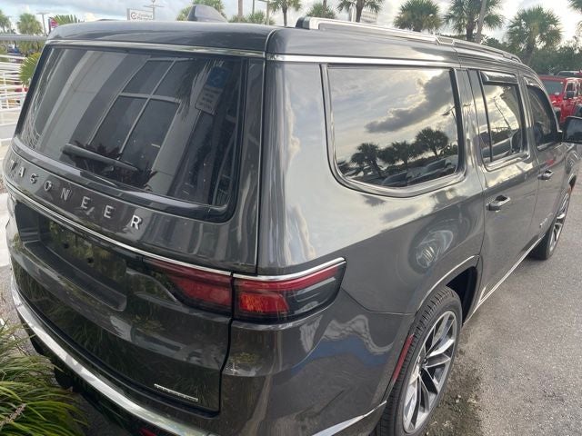 2022 Jeep Wagoneer Series III 4x4