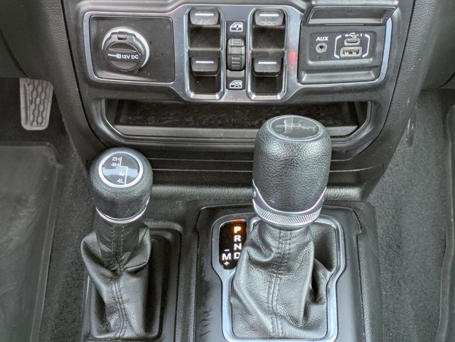 2023 Jeep Gladiator Willys 4x4