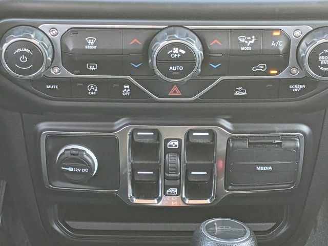 2022 Jeep Gladiator Overland 4x4