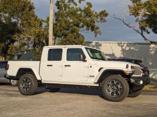 2026 Jeep Gladiator GLADIATOR SAHARA 4X4