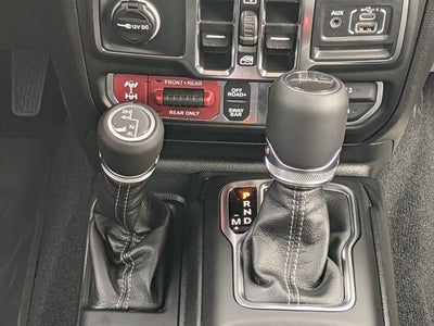 2026 Jeep Gladiator GLADIATOR SHADOW OPS 4X4