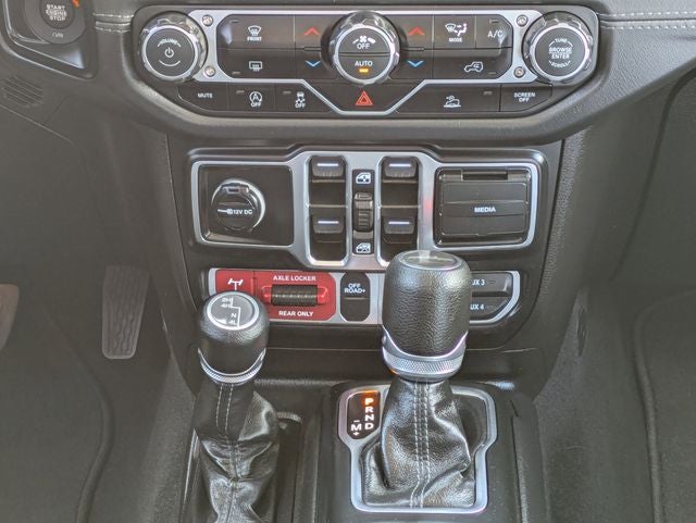 2026 Jeep Gladiator Mojave 4x4