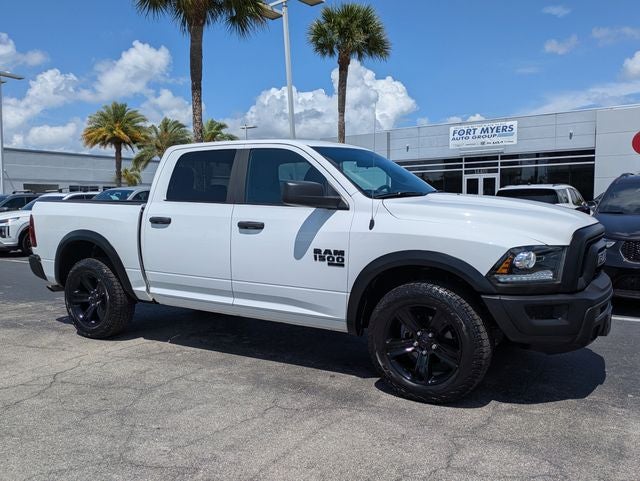 2024 RAM 1500 Classic Warlock Crew Cab 4x4 5'7' Box