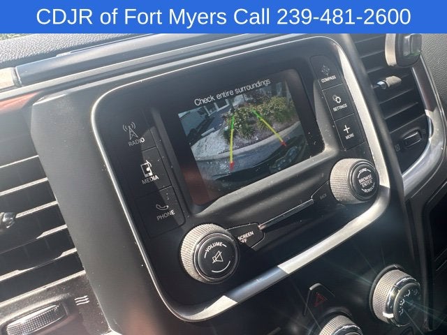 2019 RAM 1500 Classic SLT Crew Cab 4x4 6'4' Box