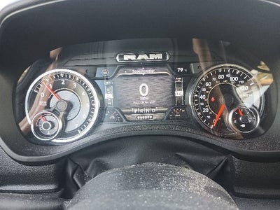 2022 RAM 1500 Big Horn Quad Cab 4x2 6'4' Box