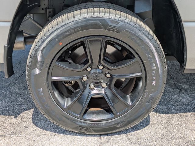 2022 RAM 1500 Big Horn Quad Cab 4x2 6'4' Box