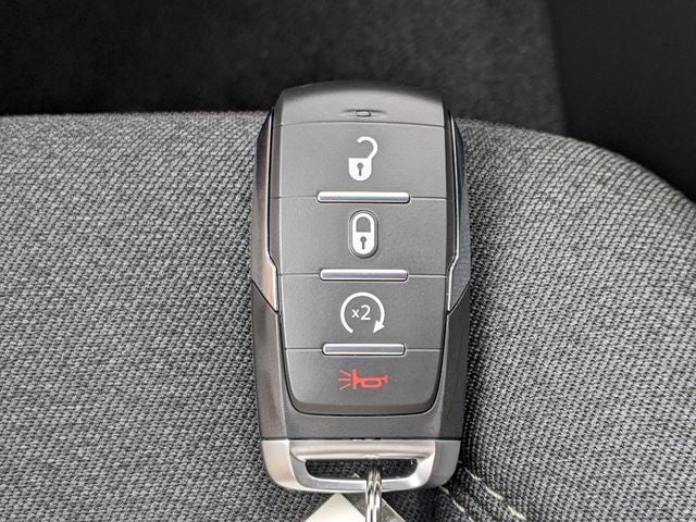 2026 RAM Ram 1500 RAM 1500 LONE STAR CREW CAB 4X2 5'7' BOX