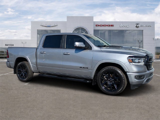 2020 RAM 1500 Laramie Crew Cab 4x2 5'7' Box