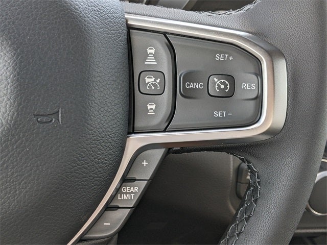 2025 RAM Ram 1500 RAM 1500 BIG HORN CREW CAB 4X4 5'7' BOX