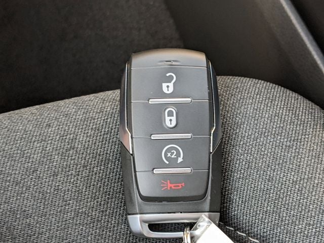 2025 RAM Ram 1500 RAM 1500 BIG HORN CREW CAB 4X4 5'7' BOX