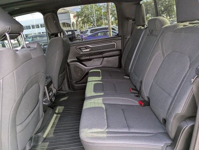 2021 RAM 1500 Big Horn Crew Cab 4x4 5'7' Box