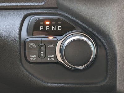 2019 RAM 1500 Big Horn/Lone Star Crew Cab 4x4 5'7' Box