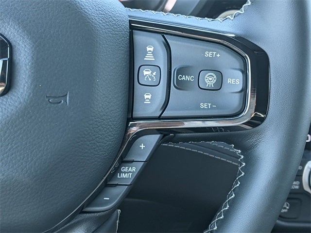 2026 RAM Ram 1500 RAM 1500 LIMITED CREW CAB 4X4 5'7' BOX