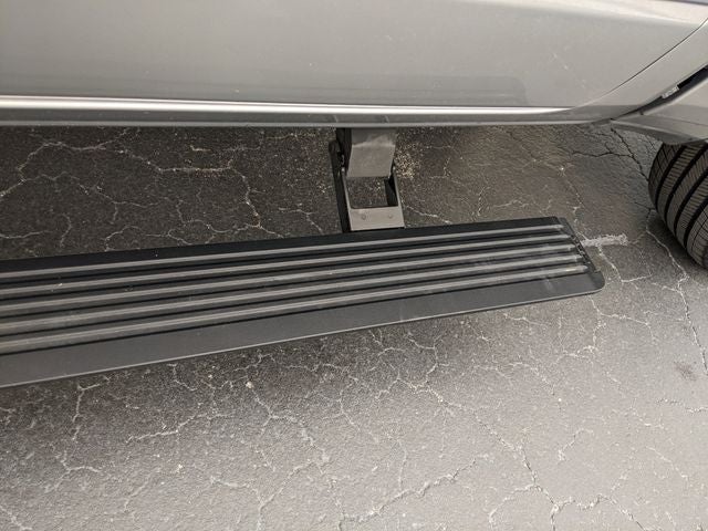 2023 RAM 1500 Limited Crew Cab 4x4 5'7' Box