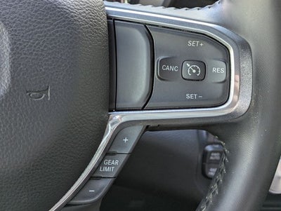 2021 RAM 1500 Laramie Crew Cab 4x4 5'7' Box