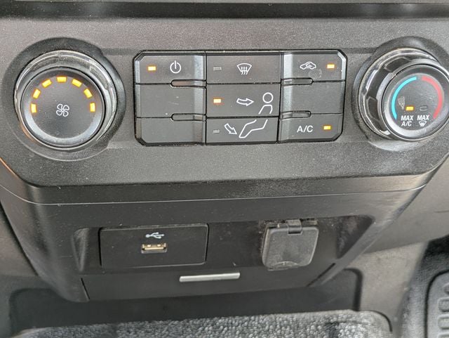 2017 Ford F-550 Chassis XL DRW