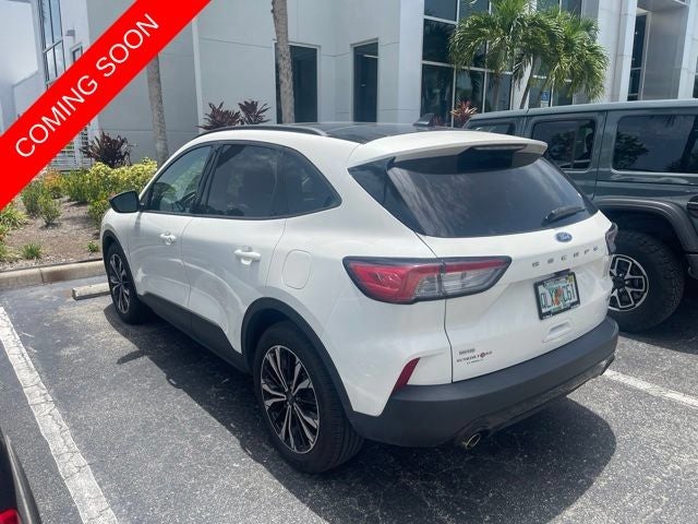 2021 Ford Escape SE Hybrid