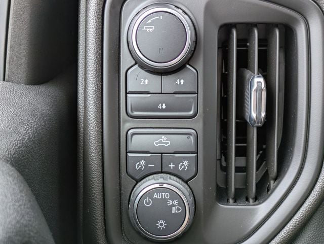 2021 Chevrolet Silverado 2500HD 4WD Crew Cab Long Bed WT