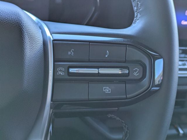 2025 Chevrolet Colorado 2WD LT