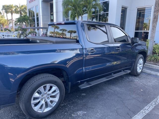 2021 Chevrolet Silverado 1500 2WD Crew Cab Short Bed Custom