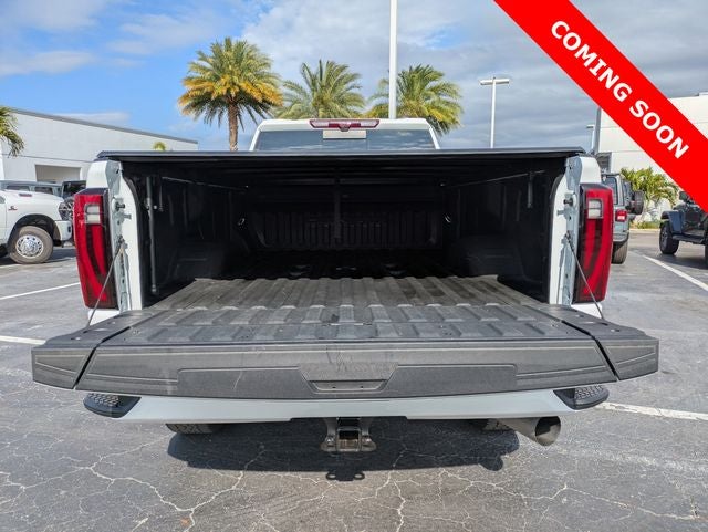 2024 GMC Sierra 2500HD 4WD Crew Cab Long Bed Denali