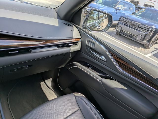 2023 Cadillac Escalade 4WD Premium Luxury