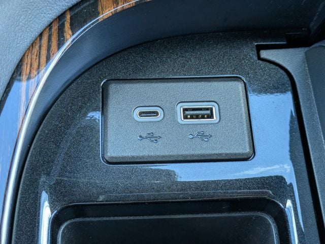 2023 Cadillac Escalade 4WD Premium Luxury