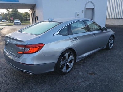 2019 Honda Accord Touring 2.0T