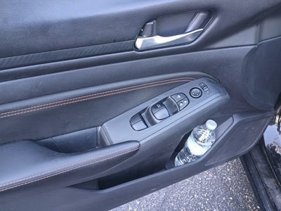 2020 Nissan Altima SR FWD