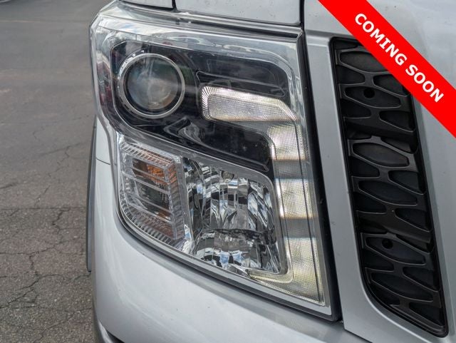 2017 Nissan TITAN PRO-4X