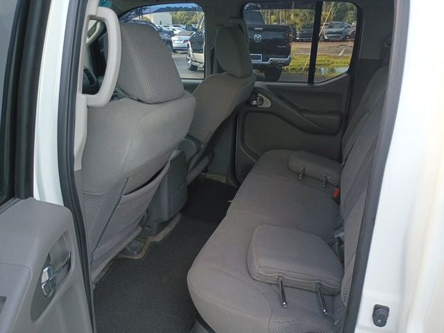 2014 Nissan Frontier SV