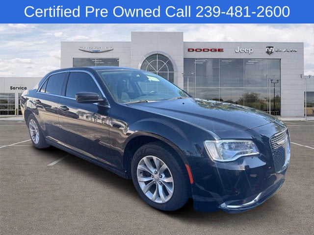 2019 Chrysler 300 Touring