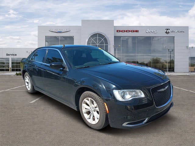 2019 Chrysler 300 Touring