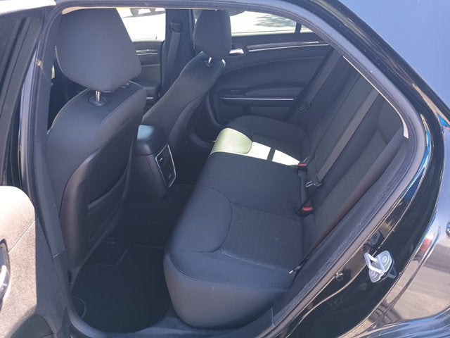 2019 Chrysler 300 Touring