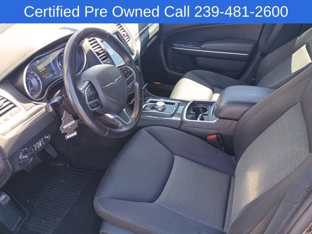 2019 Chrysler 300 Touring