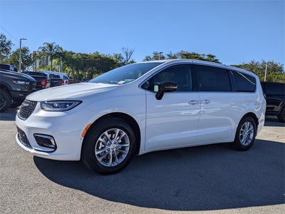 2026 Chrysler Pacifica PACIFICA SELECT