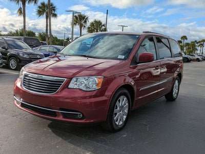 2014 Chrysler Town & Country Touring