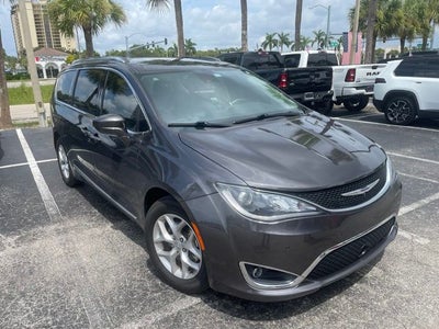 2020 Chrysler Pacifica Touring L Plus