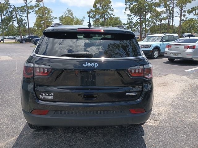 2022 Jeep Compass Latitude Lux 4x4